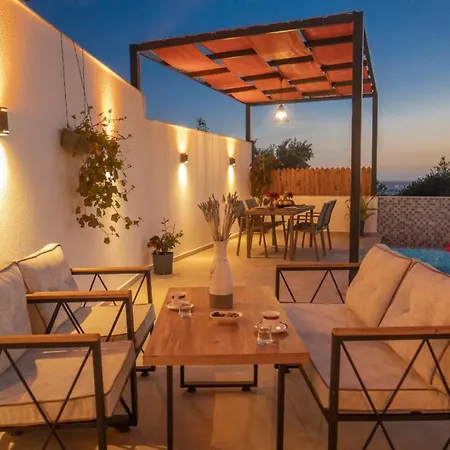 Apartament Sefam-kalkan'da 2+1 Jakuzili Balayi Villasi *